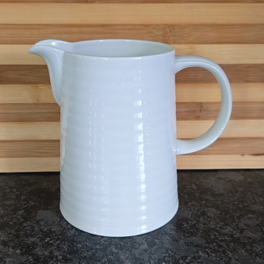 Crate & Barrel 6